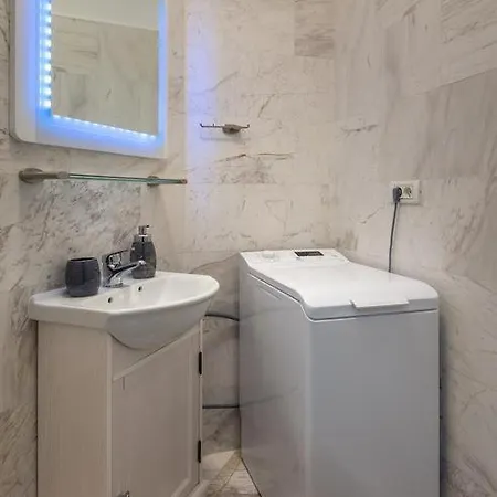 Casa Wanderful 3 * Boekarest